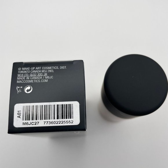 Mac Studio Fix Fluid SPF 15 NW18 New In‎ Box Never Used - Picture 9 of 9